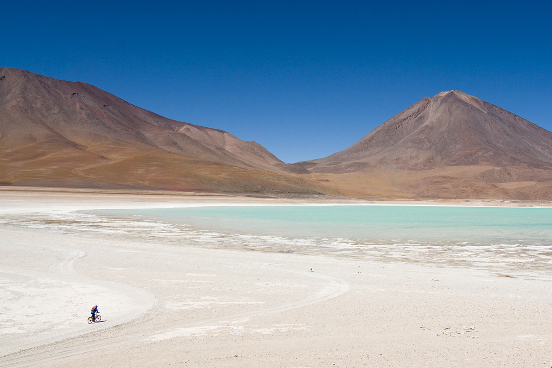 Volcanes y lagunas del Altiplano